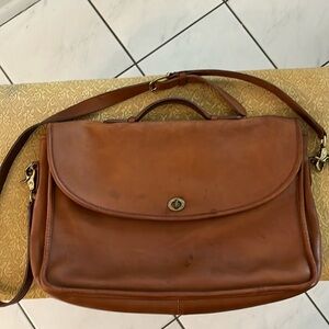 Vintage COACH messenger bag color saddle all original